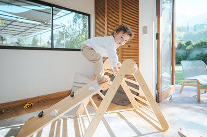 Set de Escalada Pikler 4 en 1 (triángulo + rampa + arco)